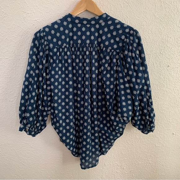 By Anthropologie navy blue blouse with embroidered pattern - Picture 7 of 9